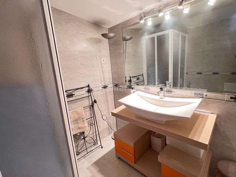 Foto 51669e64-281c-4287-83fc-d8df98d7c1a6. Piso en calle san francisco 50 edificio completo en Navalmorales (Los)