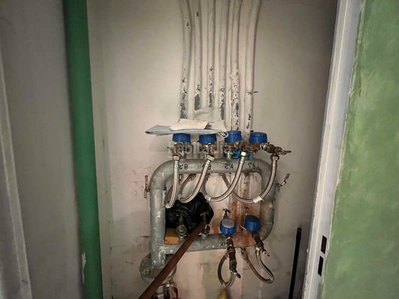 Foto 547cbcfd-6ad9-4ef1-bf43-2ed1ecf7f640. Piso en calle san francisco 50 edificio completo en Navalmorales (Los)