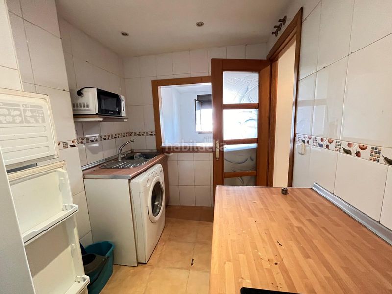 Foto 5f2268c9-f6df-4e2d-943f-6099174c832d. Piso en calle san francisco 50 edificio completo en Navalmorales (Los)