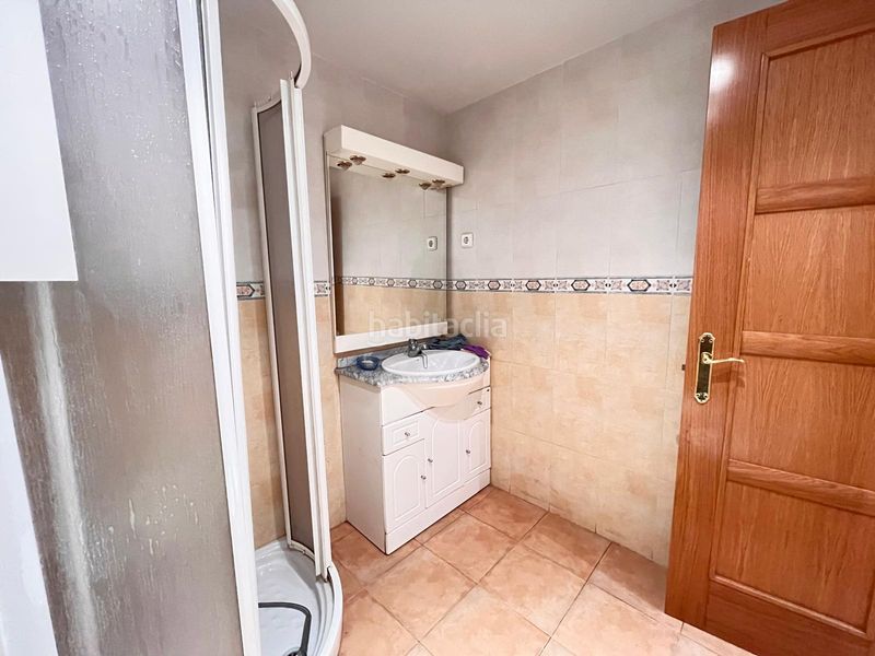 Foto 85052432-7fd9-4e80-977d-b10c88a17a18. Piso en calle san francisco 50 edificio completo en Navalmorales (Los)