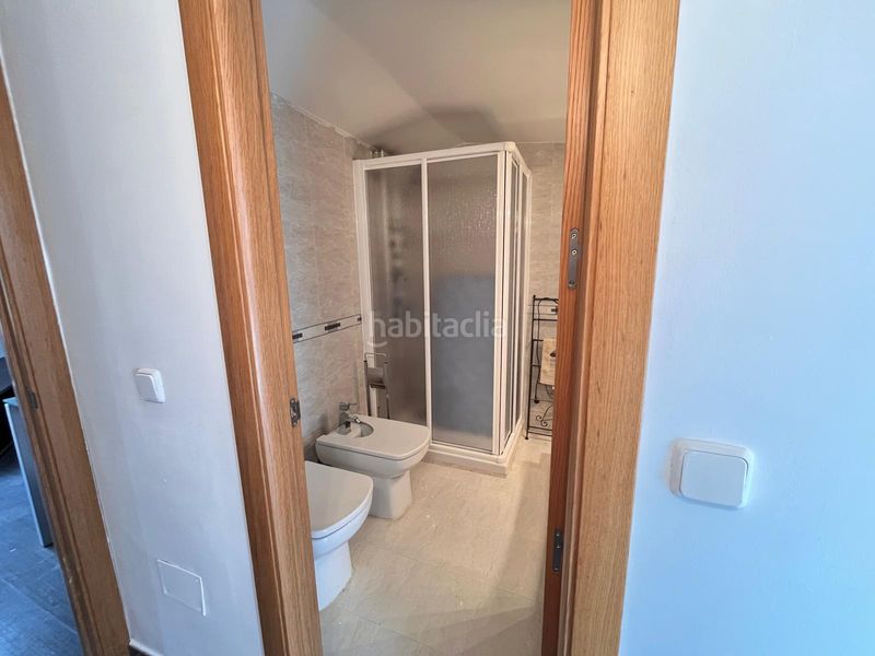 Foto 885c4e0d-4e93-4782-8a2d-8e8f3fda8c69. Piso en calle san francisco 50 edificio completo en Navalmorales (Los)