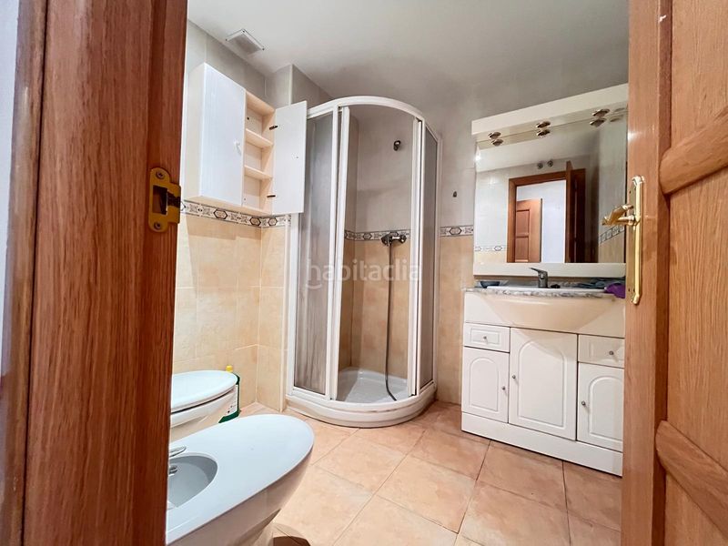 Foto 98dc0a01-151a-40a5-8526-76068876a06e. Piso en calle san francisco 50 edificio completo en Navalmorales (Los)