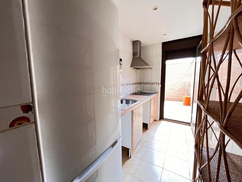 Foto e0bc03ff-08b9-4803-a1ac-67fa76f339d6. Piso en calle san francisco 50 edificio completo en Navalmorales (Los)