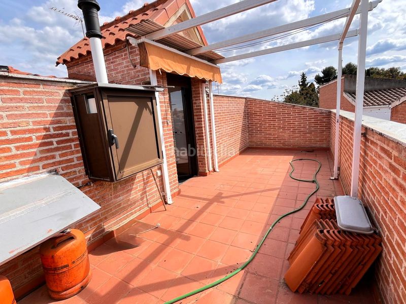 Foto f382864f-7e46-4372-83bc-4d8559eaa8e5. Piso en calle san francisco 50 edificio completo en Navalmorales (Los)