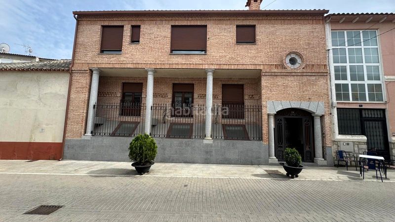 Foto 4fd2d899-2553-4db2-8bb6-bc9ac00e0c52. Casa edificio en Villaluenga de la Sagra