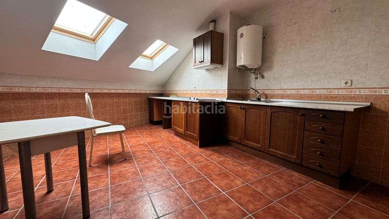 Foto 8d85c7e7-d318-4f93-8386-1aabbfbe763a. Casa edificio en Villaluenga de la Sagra