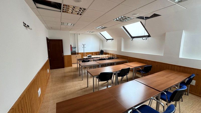 Foto f17a0a2a-6904-40f1-b029-2b7ced68e40e. Casa edificio en Villaluenga de la Sagra