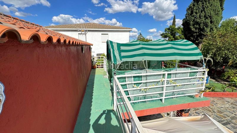 Foto bd7819d9-d4f4-460e-8982-5982d45e61e8. Casa aparellada amb xemeneia aparcament a Yeles