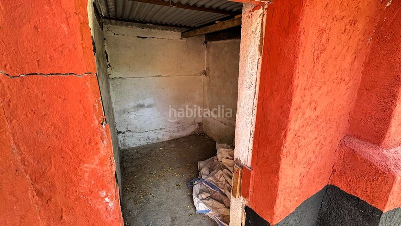 Foto facb7954-8051-4f47-9a2a-32bf0bc20dbc. Casa aparellada amb xemeneia aparcament a Yeles