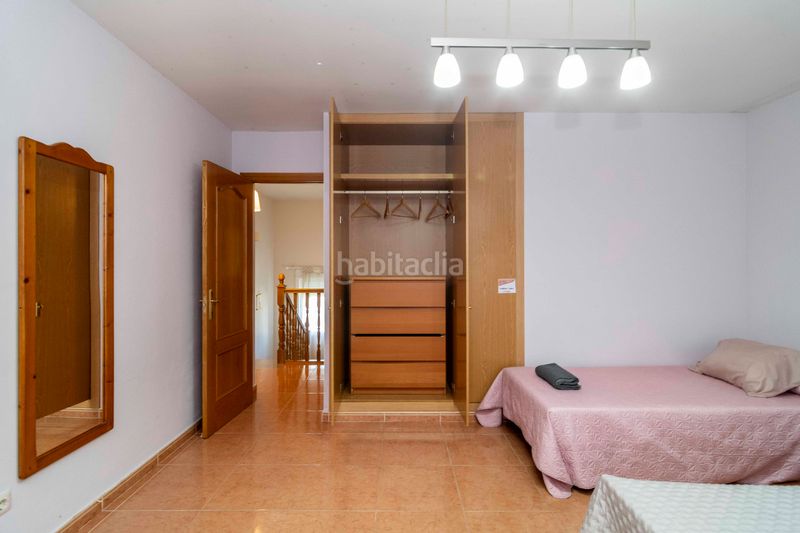 Foto 092ab160-ad5b-4676-a055-507511bf2b45. Xalet amb calefacció aparcament piscina a Méntrida