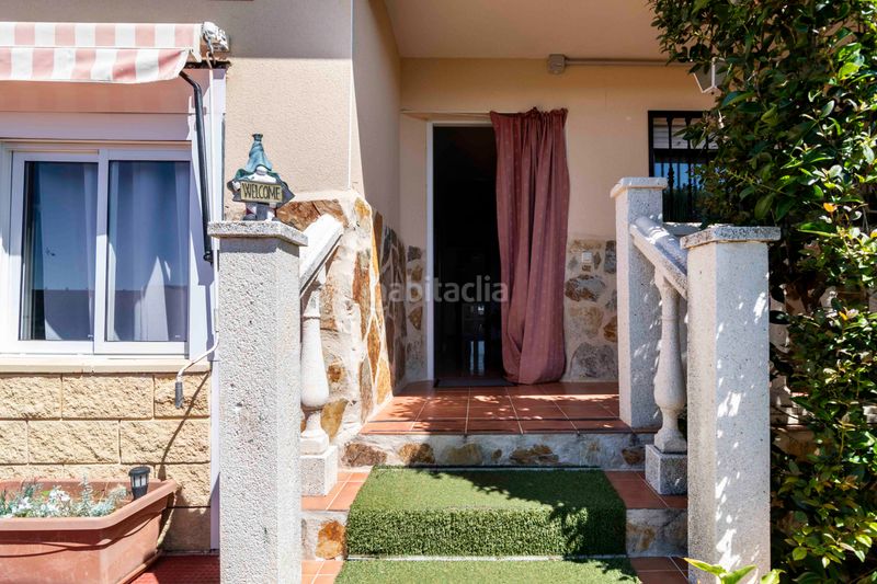 Foto c64eb485-be37-47b6-adcb-ea60256d26f9. Xalet amb calefacció aparcament piscina a Méntrida