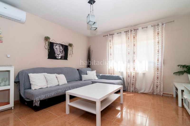 Foto cdafbde1-fe3d-4fd6-bcde-97e7e67dbb22. Xalet amb calefacció aparcament piscina a Méntrida