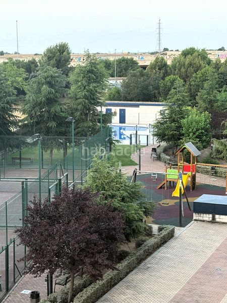 Foto 2f9a2681-9341-41e4-8798-8710a6249f1e. Pis amb aparcament piscina a El Arroyo-La Fuente Fuenlabrada