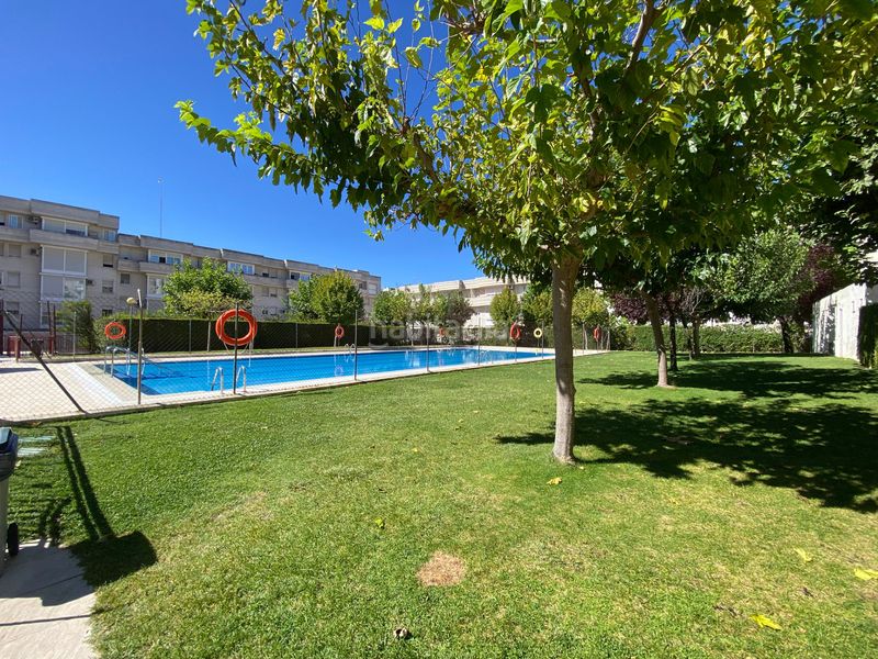 Foto 7f8cacd3-9ecc-46fe-8adb-a99b51545e18. Flat with heating parking pool in Las Américas Parla