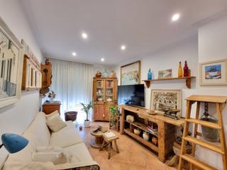 Rez-de-chaussée à Camí vell de maó 604. Piso en planta baja en ciutadella