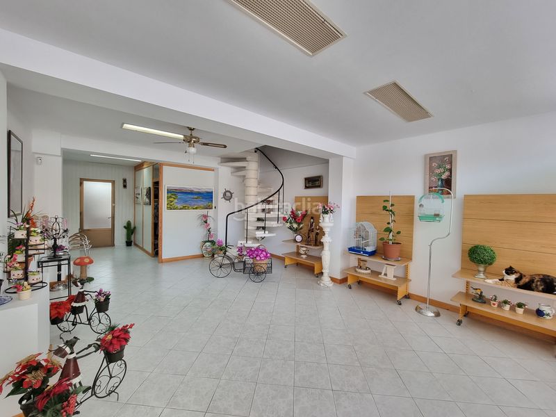 Foto d6e75ee4-37fc-4e20-846d-734a9912bbd6. Casa adosada en plaça dels pins 6 casa con gran patio en el casco antiguo en Ciutadella de Menorca