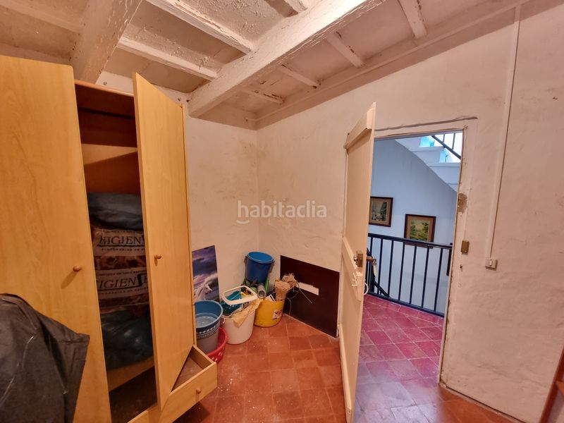 Foto e757caea-554a-4305-a056-b074568e07c1. Casa adosada en plaça dels pins 6 casa con gran patio en el casco antiguo en Ciutadella de Menorca