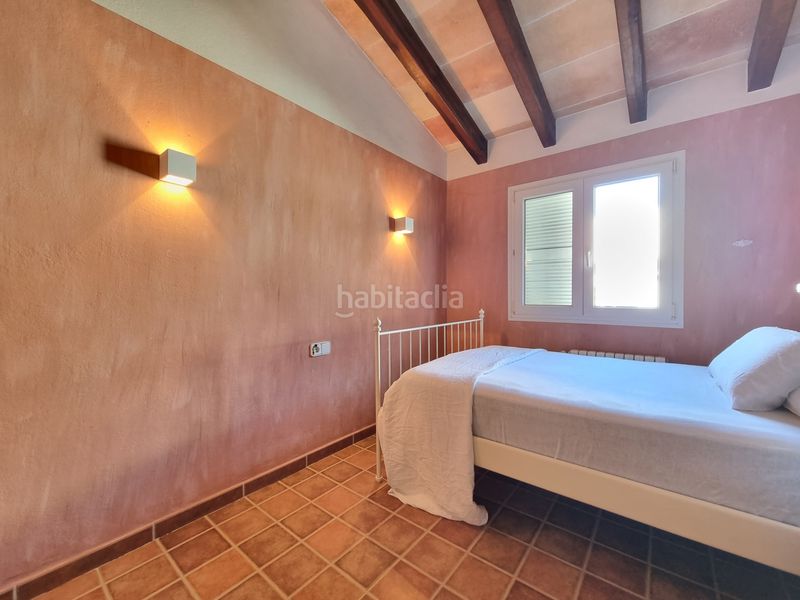 Foto 4347928a-e5f4-498d-9cd4-812e513d7b66. Casa adosada vivienda con mucho encanto en una zona privilegiada en Ciutadella de Menorca