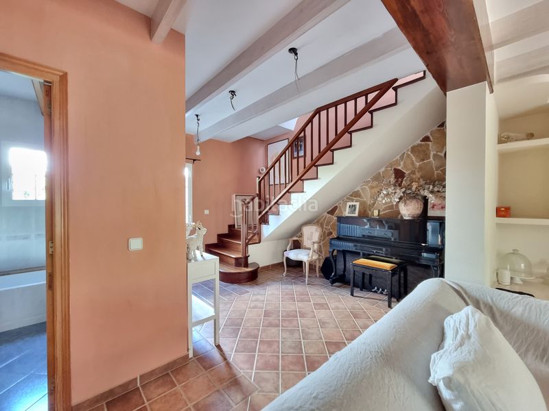 Foto 7b8bc7b7-6b8c-4879-aa8f-e9c82ccd8eb8. Casa adosada vivienda con mucho encanto en una zona privilegiada en Ciutadella de Menorca