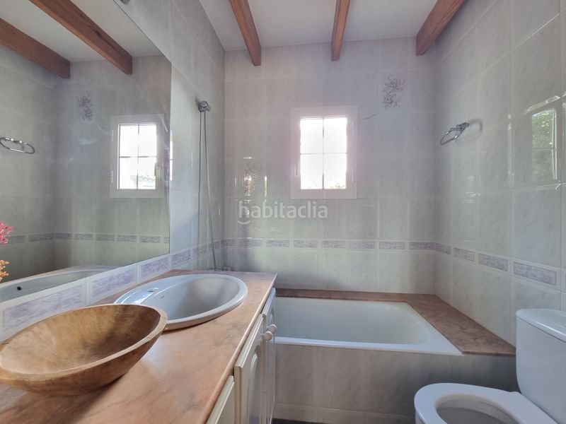 Foto cceb20b9-788a-4c83-b176-9b12eecceb55. Casa adosada vivienda con mucho encanto en una zona privilegiada en Ciutadella de Menorca