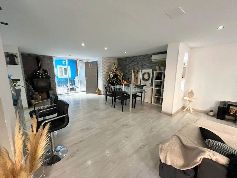 Foto 128f5a5a-8d87-424a-b25c-1dd70347de93. Casa adosada casa reformada en el centro de aguilas en Águilas