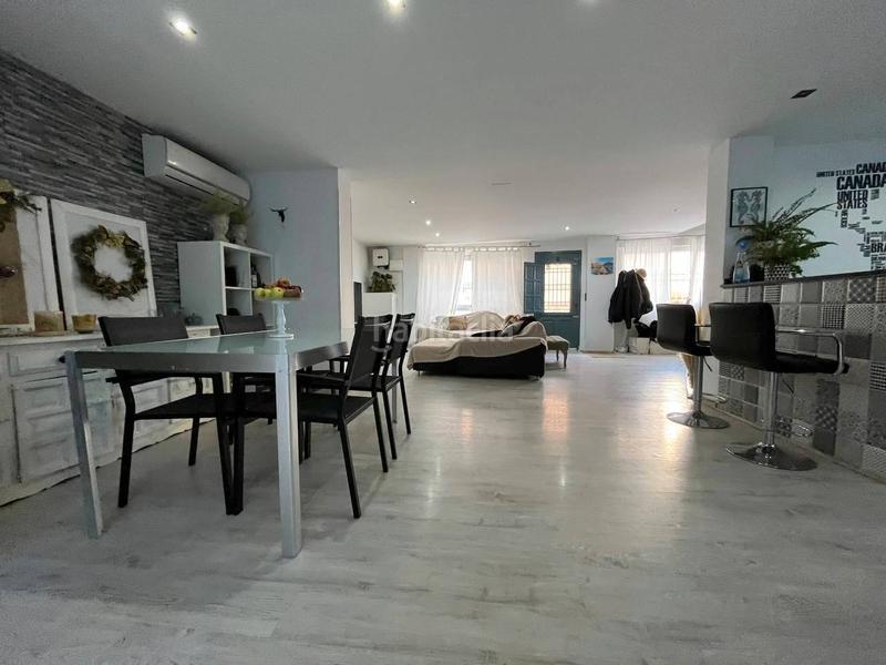 Foto 6910f025-db7c-4bc6-b212-f16c518f84cc. Casa adosada casa reformada en el centro de aguilas en Águilas