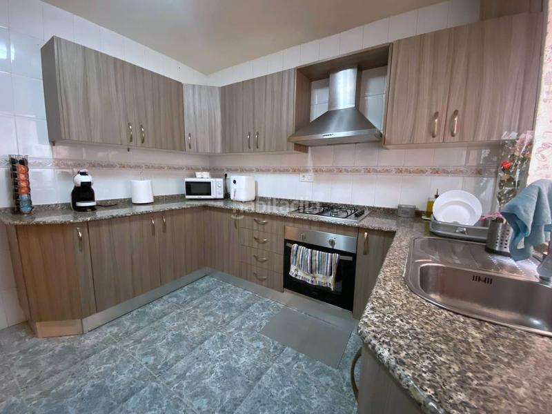 Foto eedf673e-c130-48e8-bca4-a607488f3ce9. Dreistöckige wohnung mit parking in Las Lomas - Las Yucas Águilas