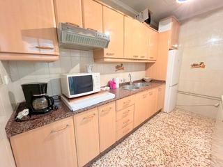 Reihenhaus  Calle hissu-ecla. Casa planta baja en el centro de águilas, murcia.