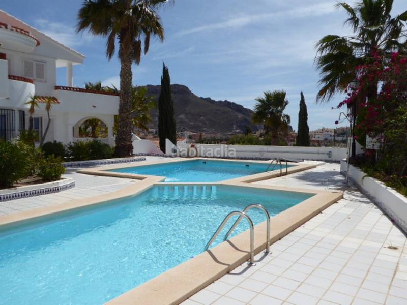 Foto f9b1a72d-73b6-4b66-8722-3e6f5666ea22. Maison jumelée avec chauffage parking piscine dans Calabardina Águilas