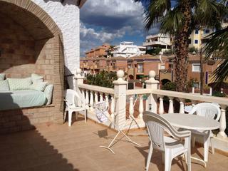 Maison  Calle emperador. Chalet en calabardina