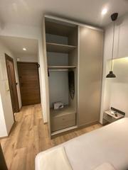 Location Appartement à Paseo de la reina cristina 44