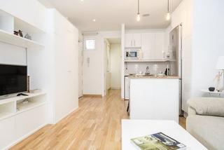 Alquiler Piso  Carrer de pau claris 78
