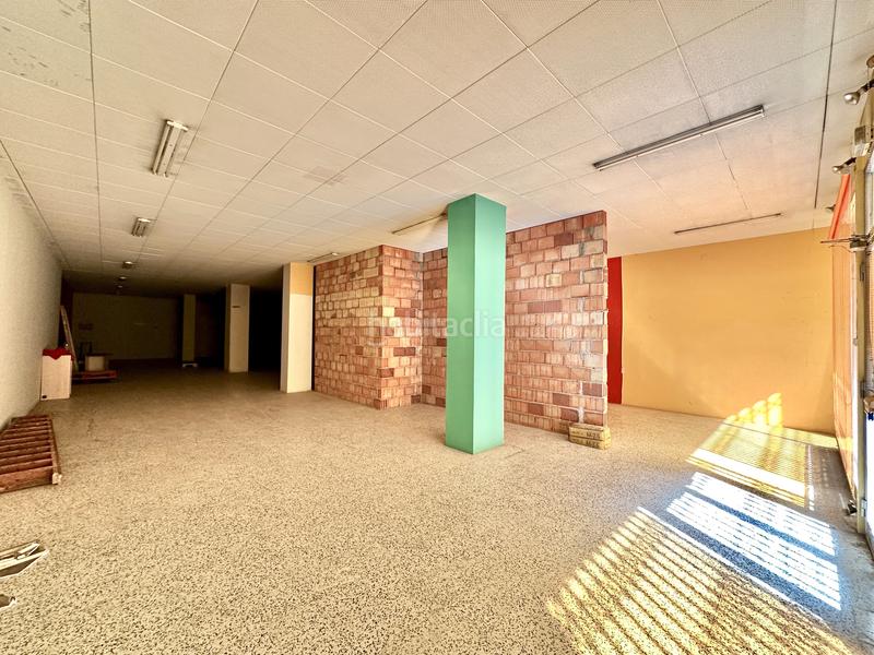 Foto 770961dd-37f1-44a4-8071-e9a4a8005a01. Édifice dans avinguda de la generalitat 26 dans Torelló