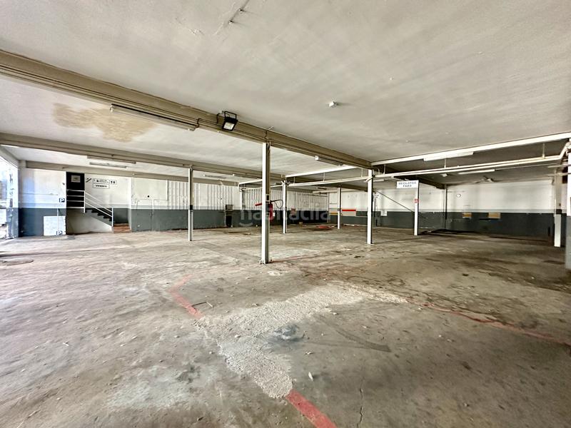 Foto 8a3dde09-8d9b-4666-8bca-2613d20d1125. Local comercial a carrer del colomer 4 a Torelló