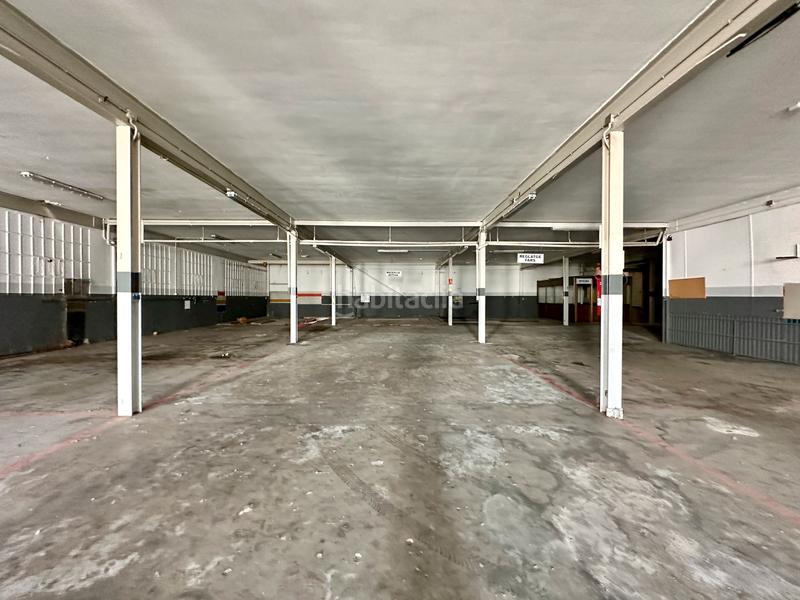 Foto e91ab3ad-34c1-4262-991c-7a9a58563944. Local comercial a carrer del colomer 4 a Torelló