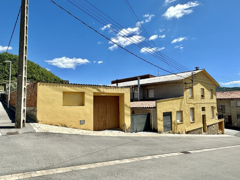 Foto b6711e3d-1e76-40ec-afe4-dccfe623a9de. Edifici a vial camino 4 a Santa Maria de Besora
