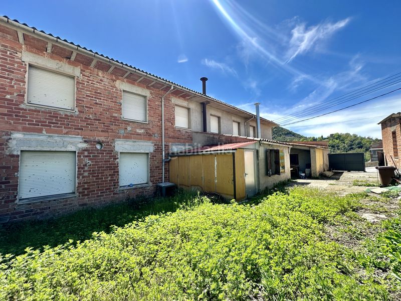 Foto ec04eed7-fd3b-498d-8914-2b1bc8ec8768. Edifici a vial camino 4 a Santa Maria de Besora
