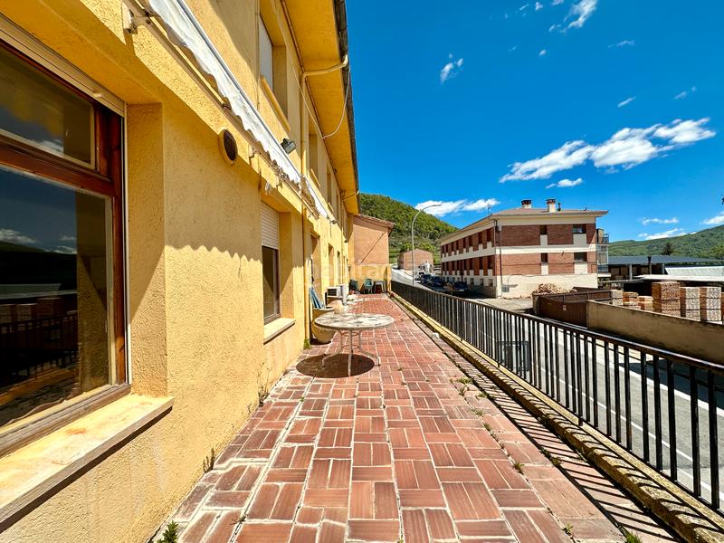 Foto 25e30639-2f0f-429e-a814-1fdaec1d4f20. Local commercial dans Santa Maria de Besora