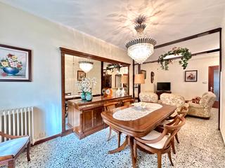 Casa adossada  Carrer major. Preciosa casa amb essència rústica a vinyoles