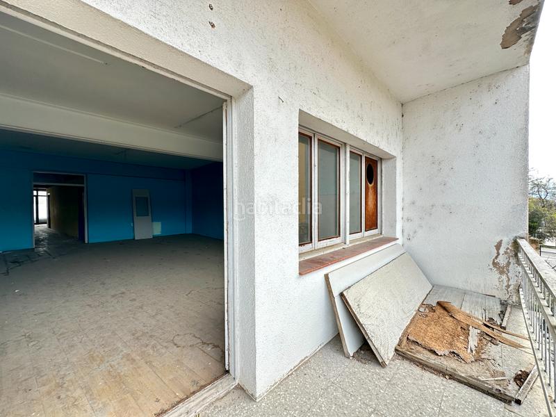 Foto 48f5cfcb-7533-4884-a00e-aa8e00eedd86. Gebäude in Torelló