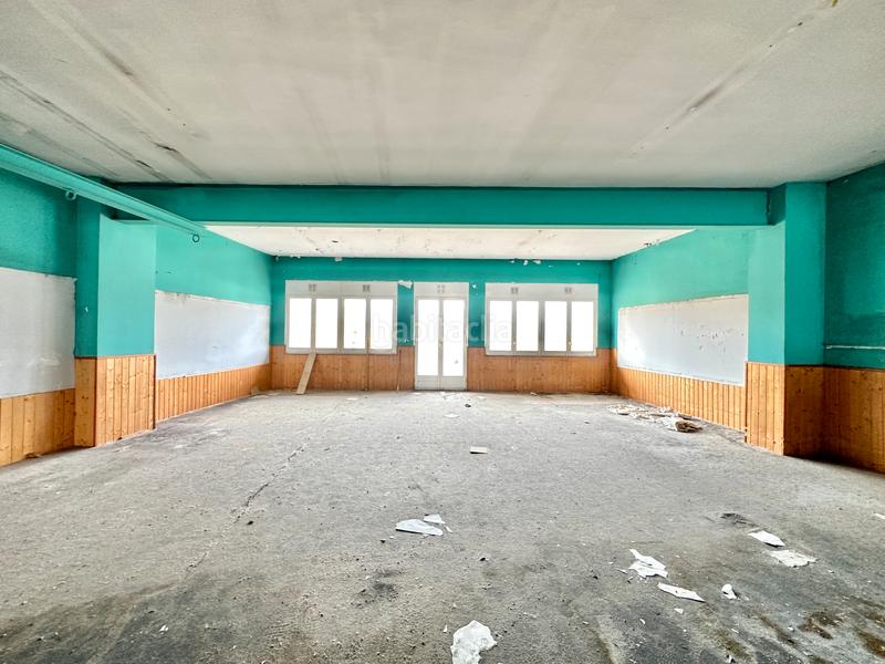 Foto ee098232-9e57-4342-80fd-0587929bd852. Gebäude in Torelló