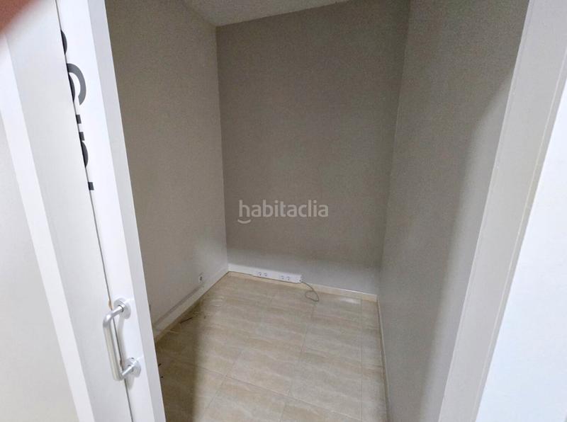 Foto 11651788-5d4b-4ad8-b88b-1917c8f04c10. Alquiler local comercial ampli local comercial a en Manlleu