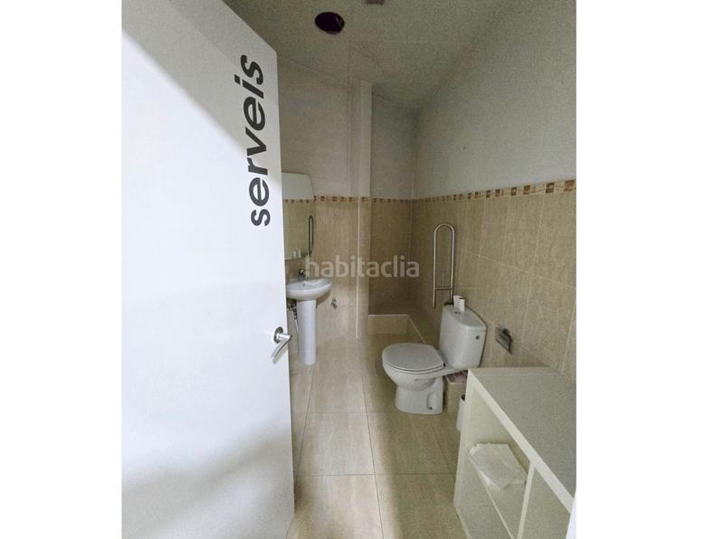 Foto 73fec07a-d7c8-4a4a-8ef0-cd7ebbf6f19f. Alquiler local comercial ampli local comercial a en Manlleu