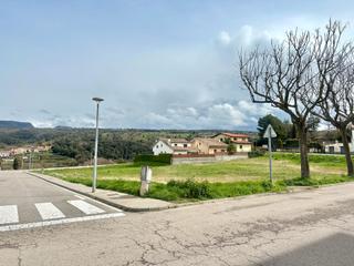 Residential Plot in Passeig les gorgues 2. Solar residencial de 957 m2 per a promotor o inversor
