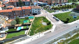 Terreny residencial  Avinguda d'osona. Solar urbà de 522 m2 en venda