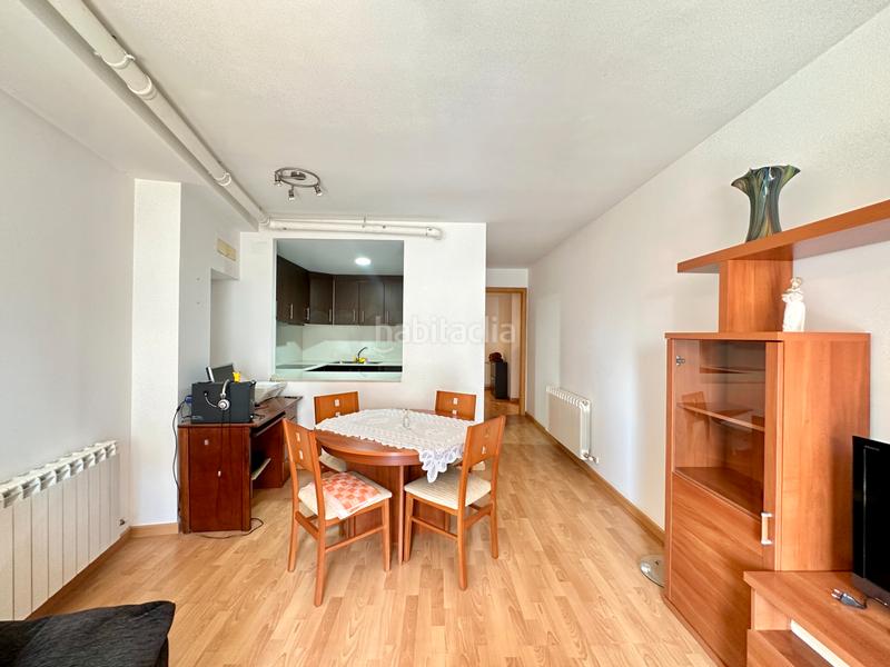 Foto 498967f8-de03-4bb0-a844-d235eb9cde8a. Piso [reservat] lluminós, pràctic i amb espais exterior per gaudir en Puig-reig