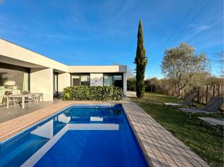 Casa en Torelló. Espectacular torre a 4 vents amb piscina