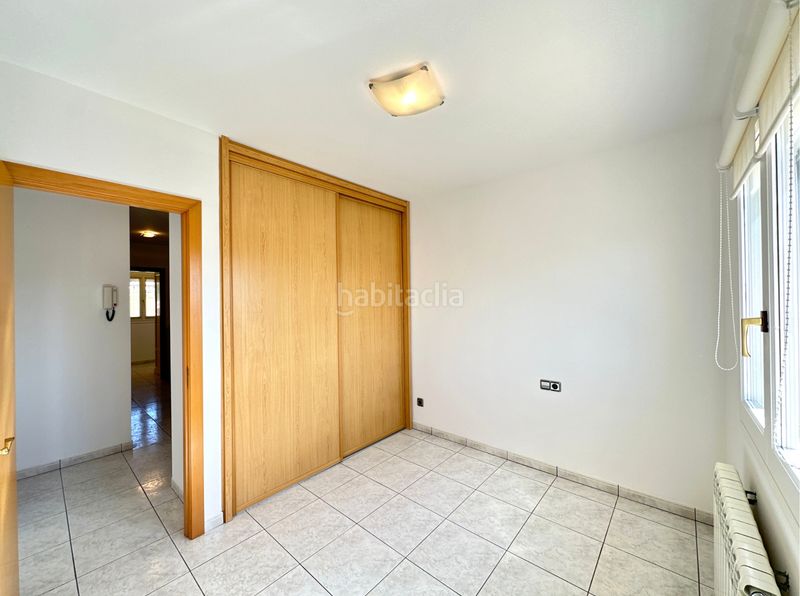 Foto ba20cc59-c841-41f5-962b-fb7f3ced7b7d. Casa adossada amb xemeneia calefacció aparcament a Taradell