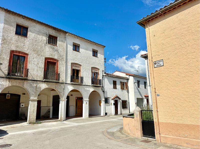 Foto 4c9d6e06-47c1-4df0-bcbf-9c45b619e181. Casa amb aparcament a Ripoll