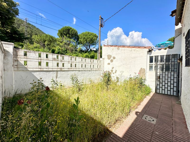 Foto 89e33b76-5b0a-4ee7-b064-ee298a2f892c. Casa amb aparcament a Ripoll